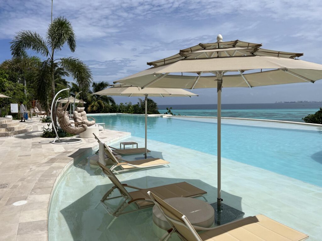best all inclusive honeymoon resorts in mexico​ with a pool