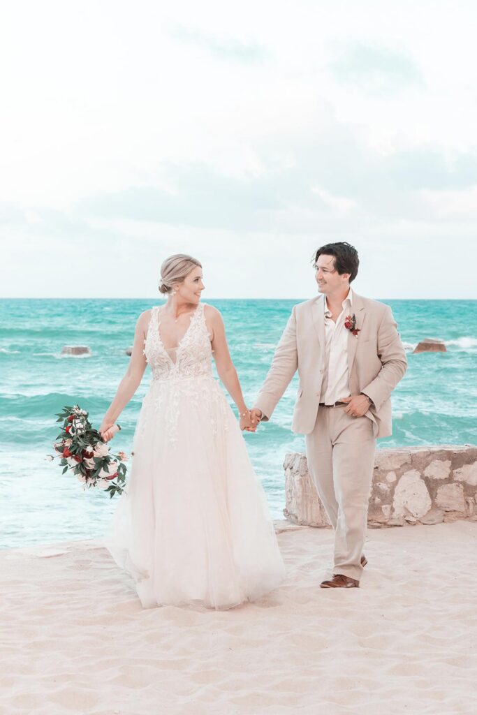 couple showing how to plan a destination wedding in Mexico​ and have a great time
