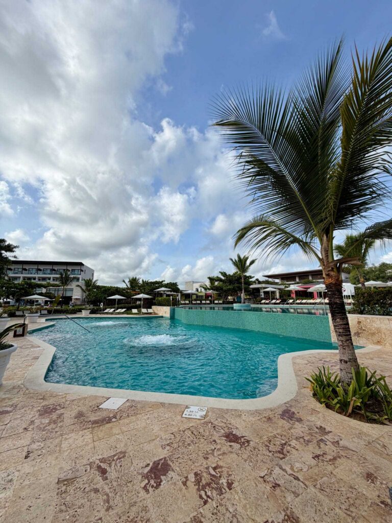 best all inclusive resort in dominican republic dreams macao infinity pool