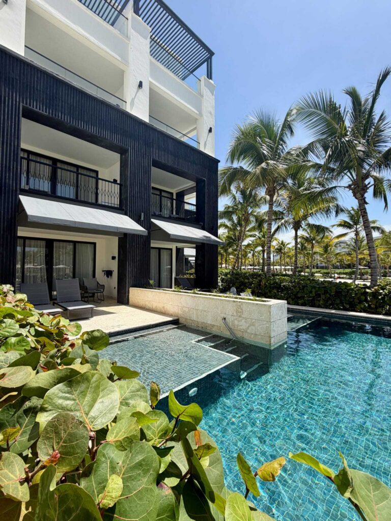 best all inclusive resort in dominican republic secrets tides preferred club swim up 